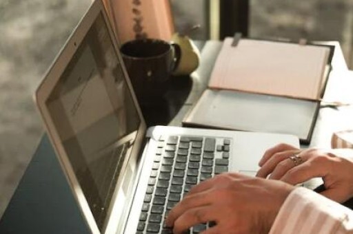 陕西社交电商小程序简单吗（陕shopping小程序）